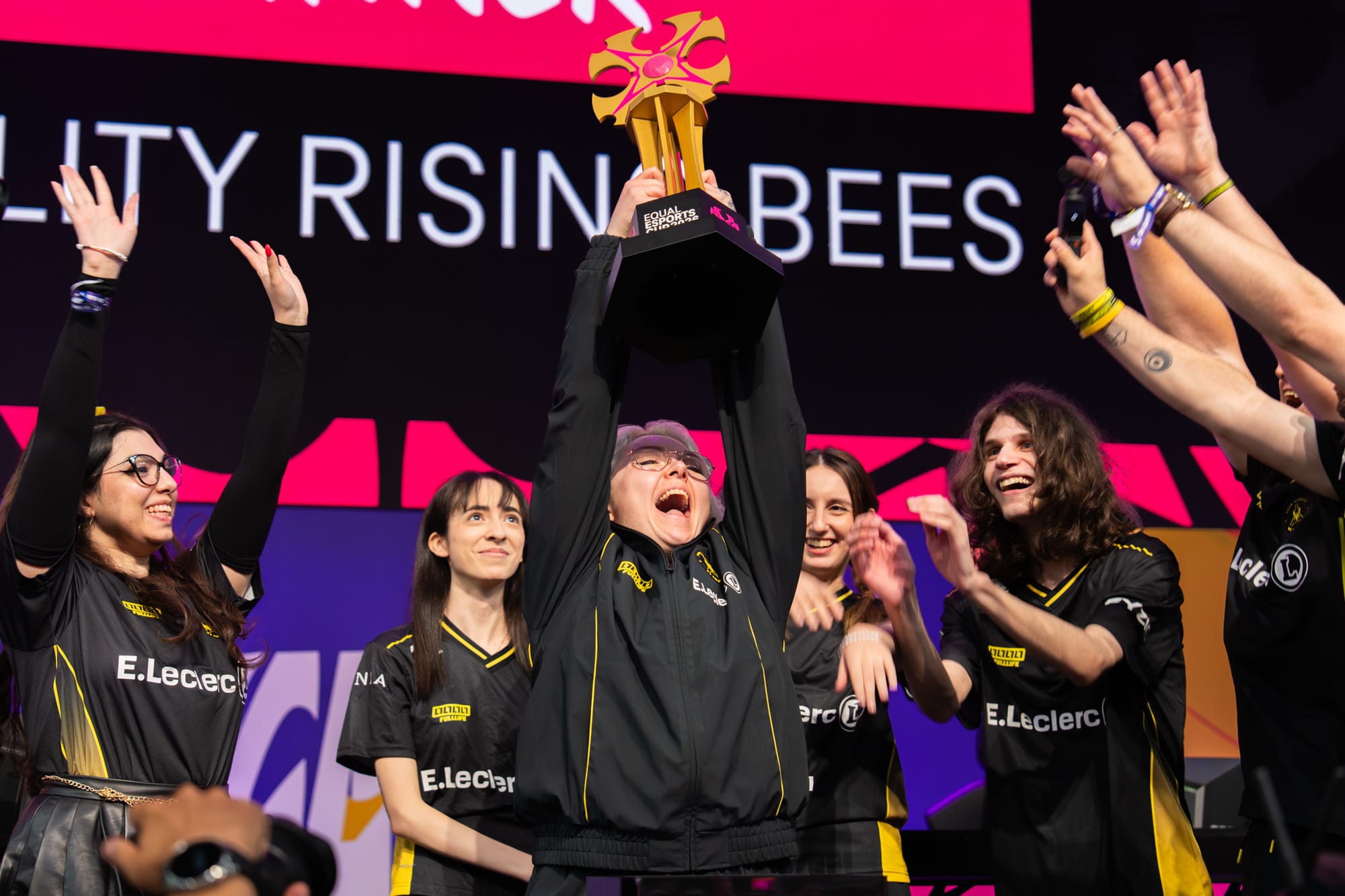 Lever de trophée — Equal eSports Cup 2026