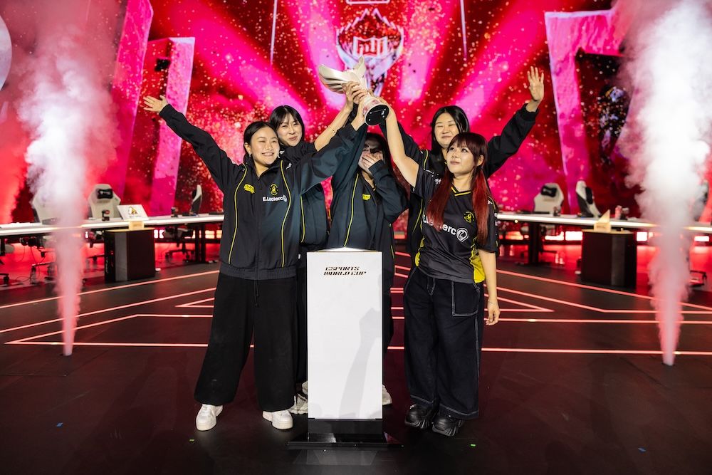 Lever de trophée — MLBB Women's International 2026